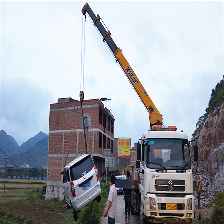 天津北辰道路救援用随车吊应急服务：高效、可靠的紧急救援解决方案